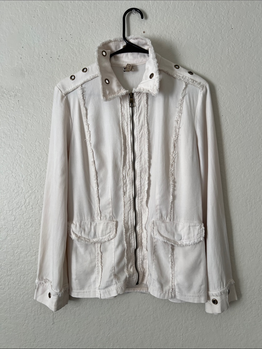 Like New! XCVI Cargo Utility Jacket Full Zip White Size S